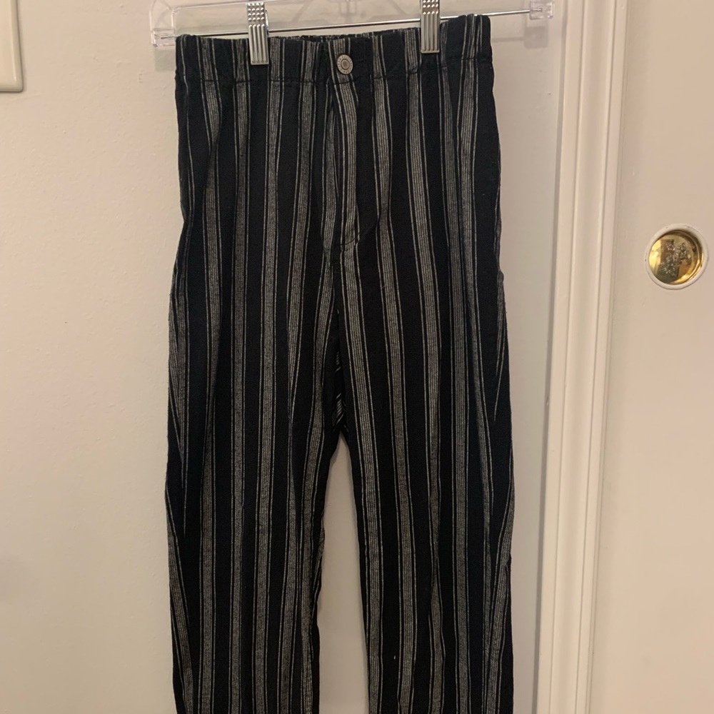 Brandy Melville - Striped Cotton Pants, Cropped - OS - Black and Gray Stripes